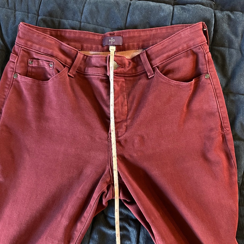 NYDJ Jeans Women’s Burgundy/Wine leggings with Lift Tuck Technology - Picture 5 of 8